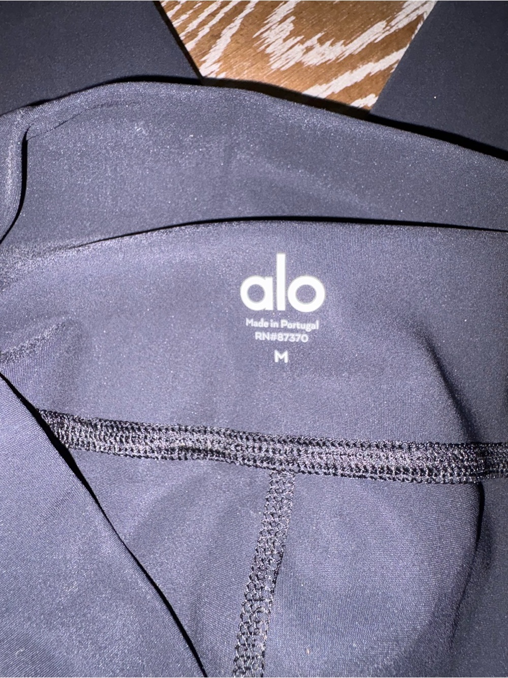 Alo Yoga High Waist Ripped Warrior
Leggings Black Size Medium A422 - Picture 13 of 15